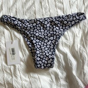 Mikoh Miyako cheeky bottoms medium